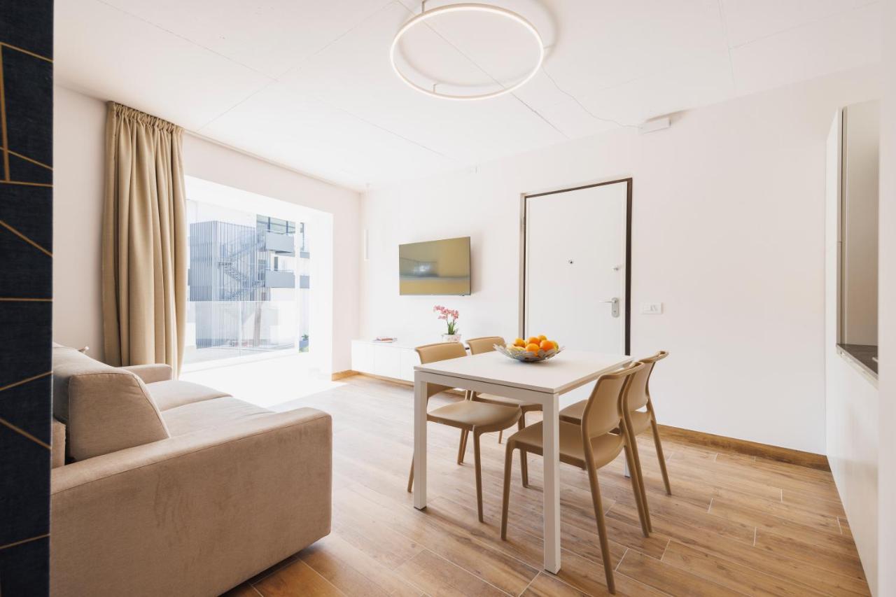 Lake Side Suites Рива-дель-Гарда Экстерьер фото