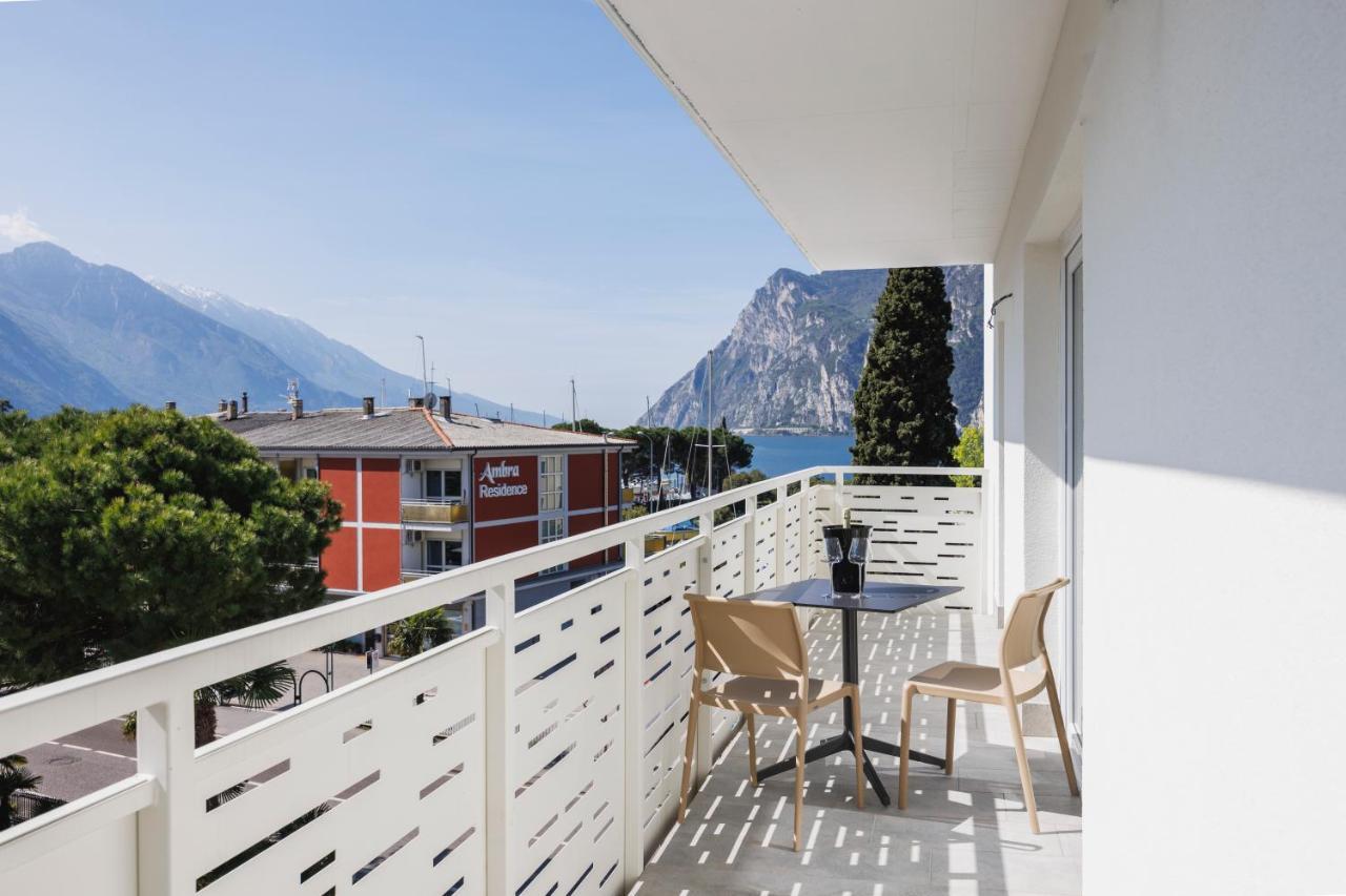 Lake Side Suites Рива-дель-Гарда Экстерьер фото